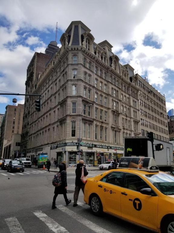 Апартаменты Studio In Herald Square Нью-Йорк Экстерьер фото